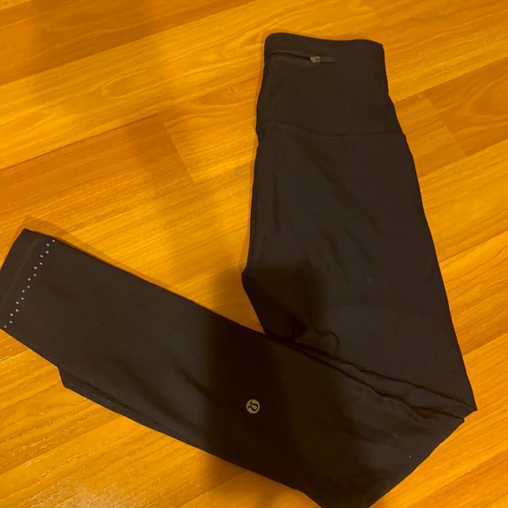 Lulu lemon lightweight hi rise leggings